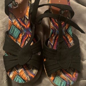 Black wedge sandals size 8